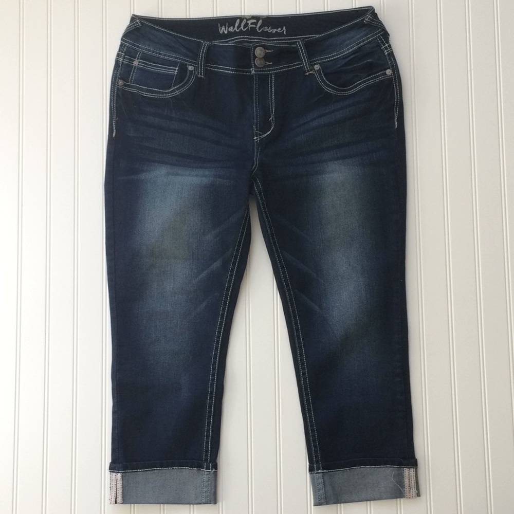 Wallflower Insta Stretch Luscious Curvy Capri 17